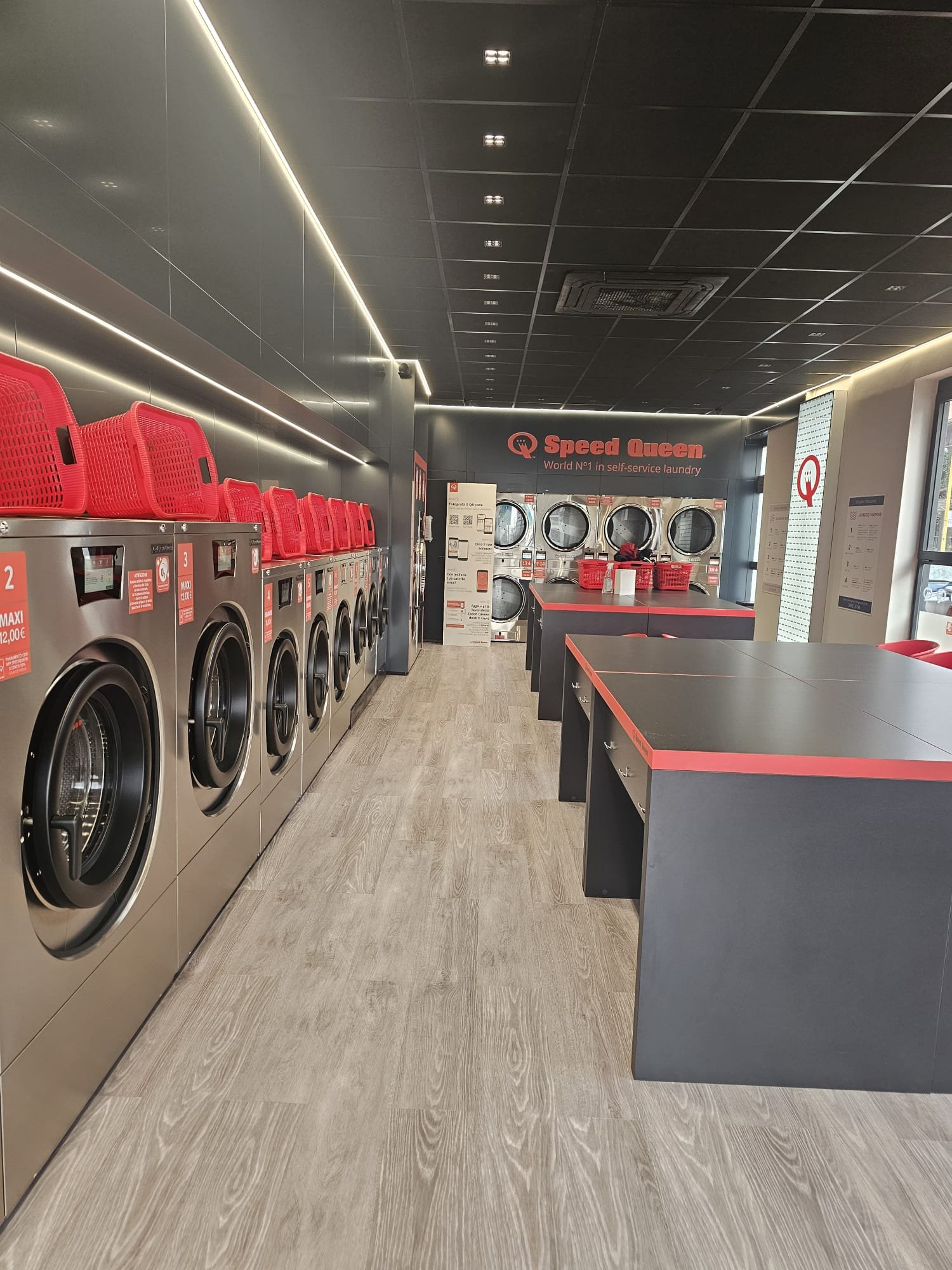 Store Oblò Speed Queen